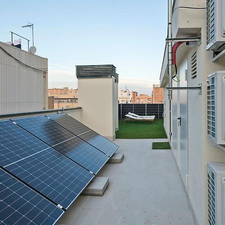 Bonito Piso Cerca Del Campo De Futbol De Barcelona Apartment L'Hospitalet de Llobregat Bagian luar foto