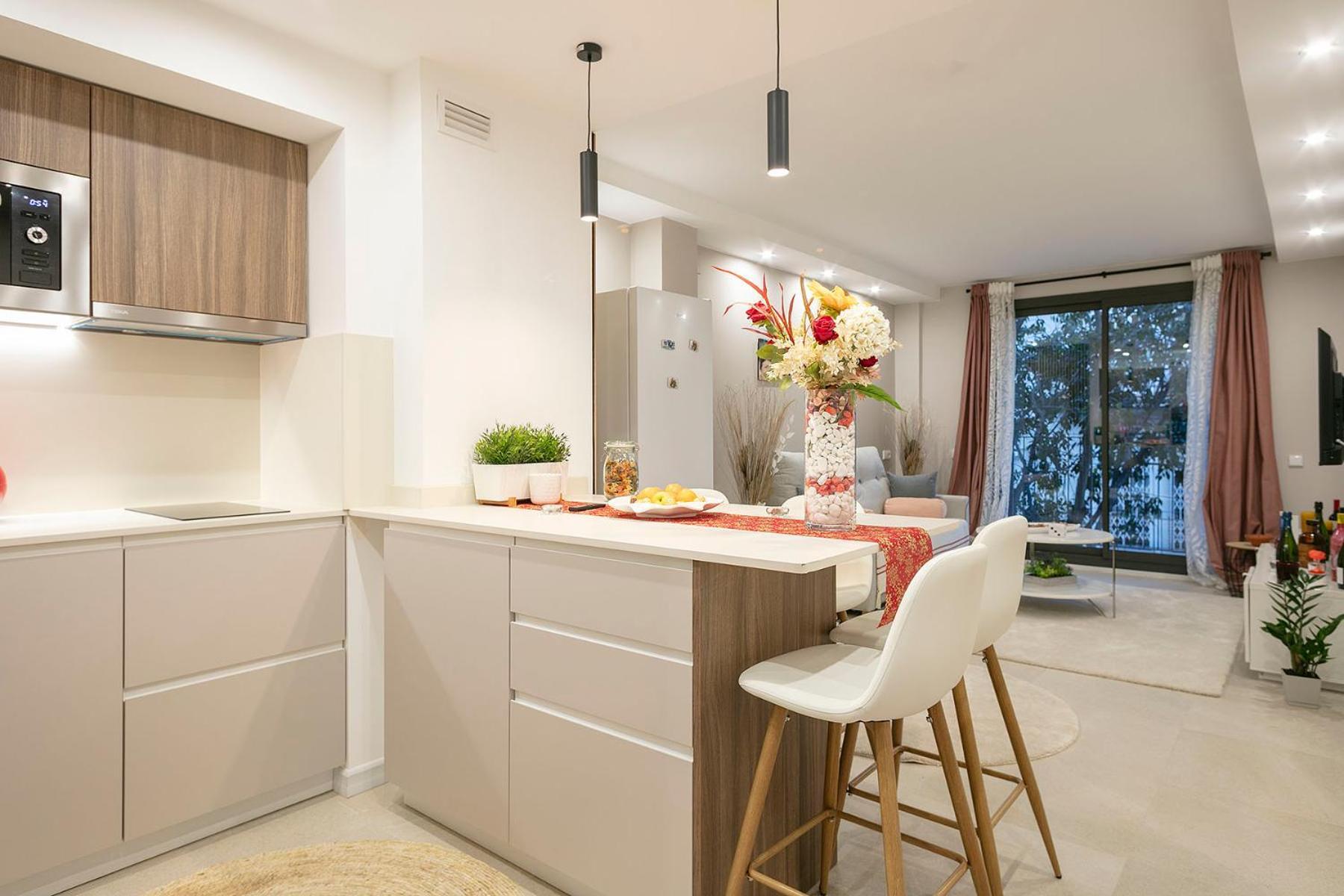 Bonito Piso Cerca Del Campo De Futbol De Barcelona Apartment L'Hospitalet de Llobregat Bagian luar foto